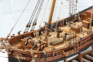 _BERMUDA_SLOOP_65.jpg