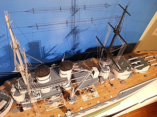 SMS SZENT ISTVAN 109.jpg