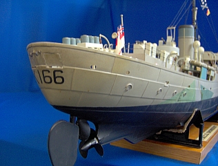 WW2: HMCS SNOWBERRY corvette 09.jpg