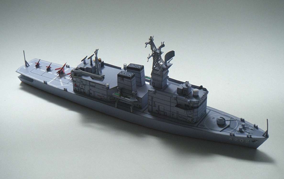 paper_trainingship_KUROBE.jpg