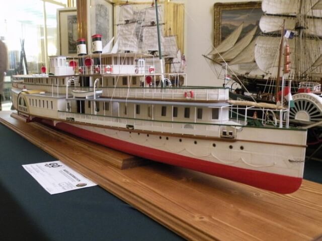 Erzsébet Királyné gőzös, model ship