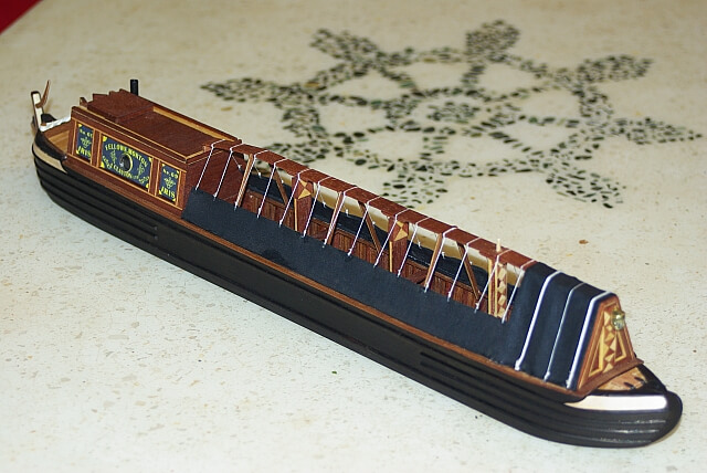 Narrowboat, model ship