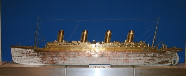 Titanic, model ship